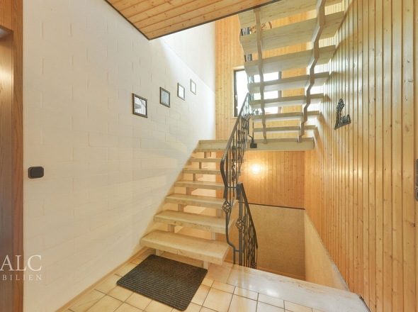 EG Treppenhaus -  Haus 2