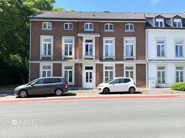 Straßenansicht Denkmal