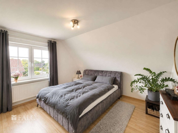 Schlafzimmer OG