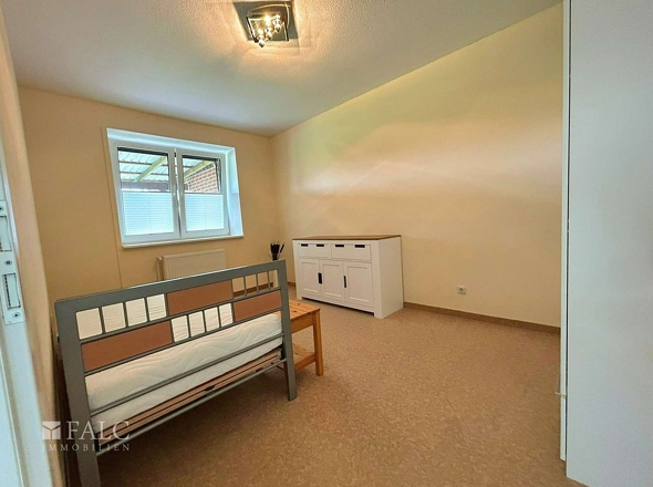 Zimmer 2 EG