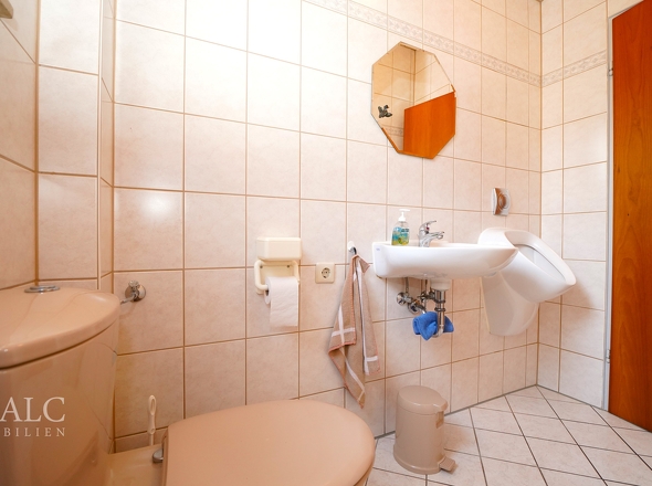 Separates WC