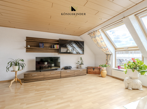 Kinderzimmer / Büro / Schlafzimmer
