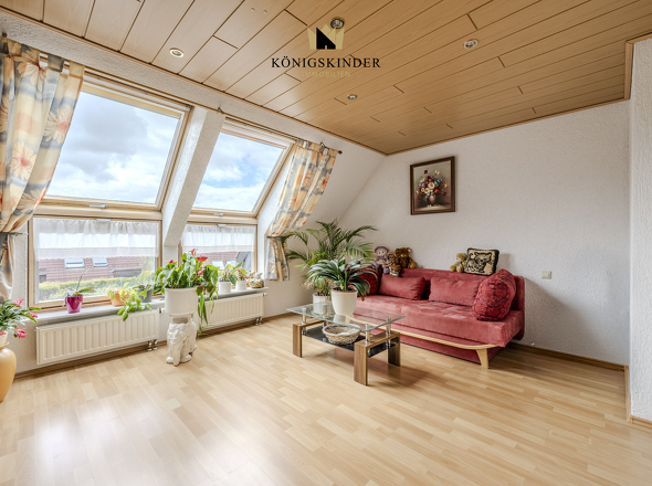Kinderzimmer / Büro / Schlafzimmer