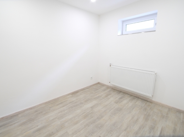 Büro oder Kinderzimmer UG
