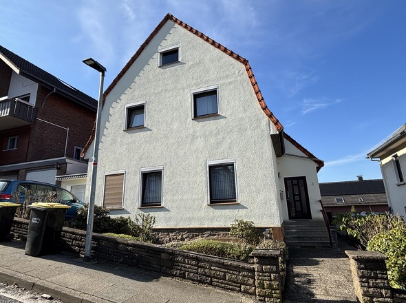 Straßenansicht