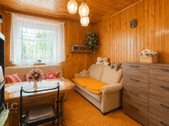 Zimmer I EG