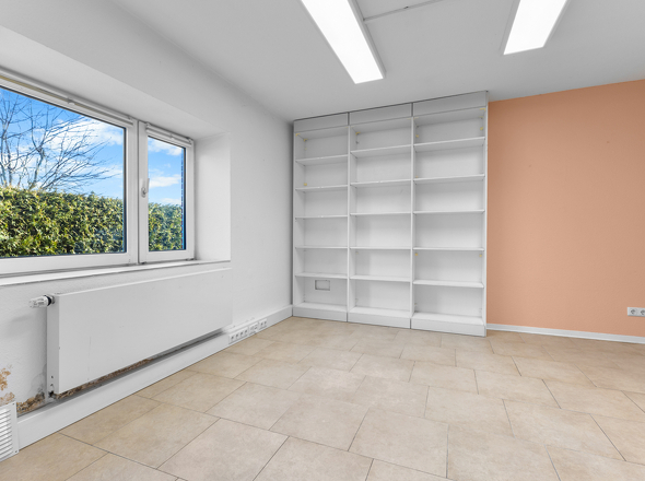 Büro 1