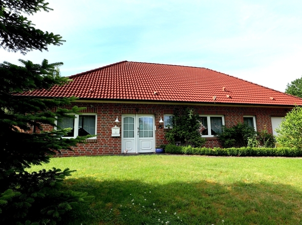 Straßenfront