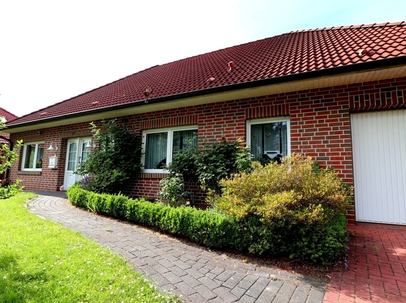 Straßenfront