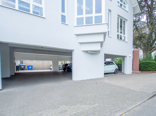 11148 Carport