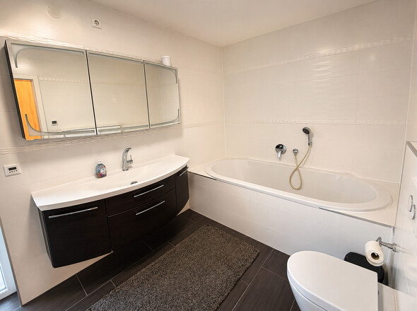 Badezimmer EG