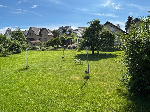 Grundstück