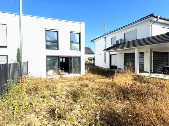 Terrasse/Hausansicht Hinten