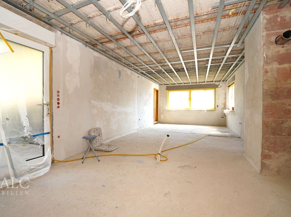 Küche mit Esszimmer momentan