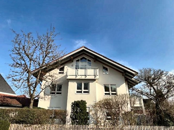 Hausansicht Strassenseite