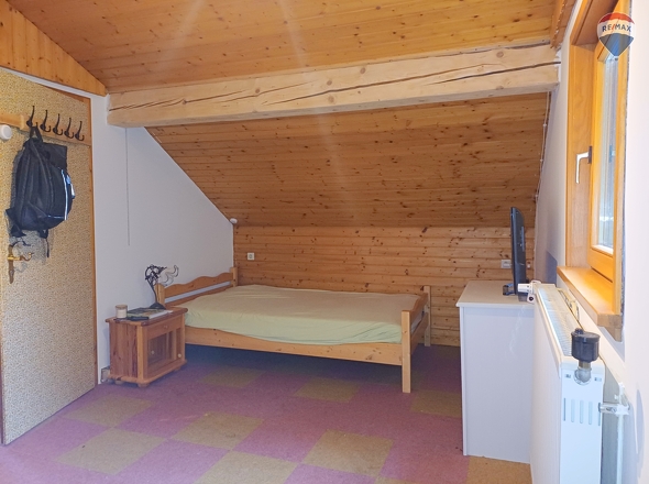 Schlafzimmer 1 DG