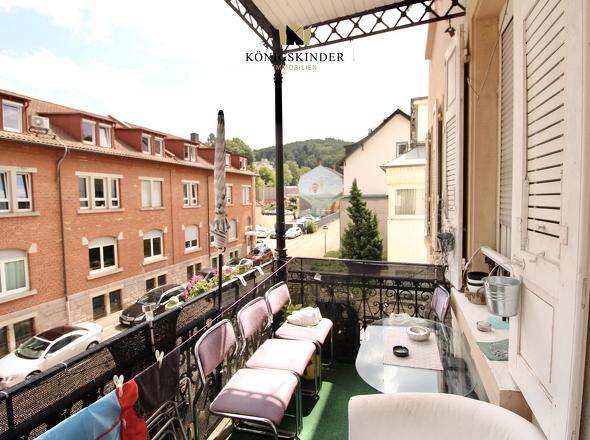 Balkon mit Überdachung