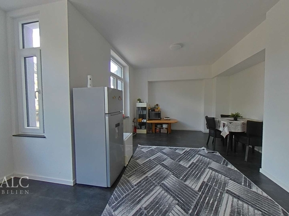 1 OG Wohnzimmer mit Küche
