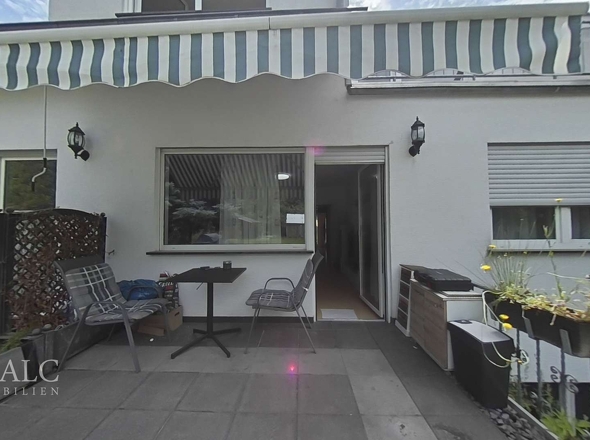 EG links Terrasse