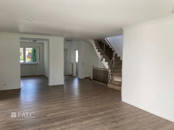 EG rechts Wohnzimmer