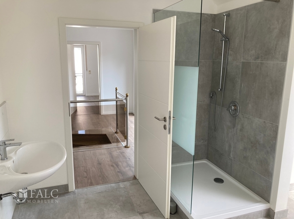 OG Badezimmer