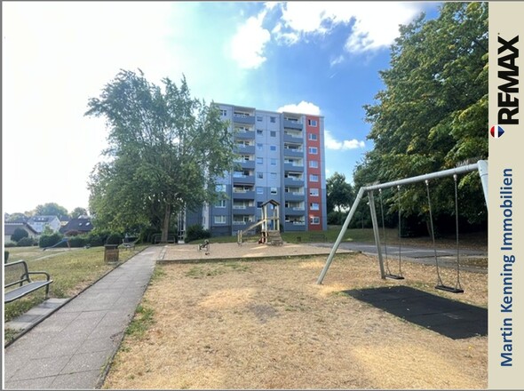 Vorlage Remax-Titelbild 06.2026
