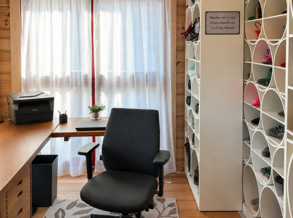 Büro (mit KI bearbeitet)