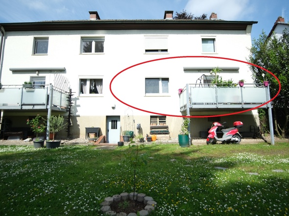 Balkon mit Markise