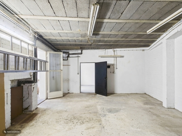 Garage EG