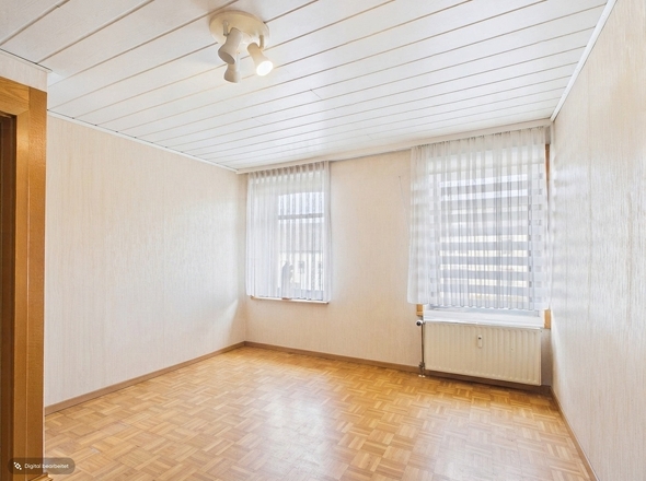 Durchgangszimmer OG
