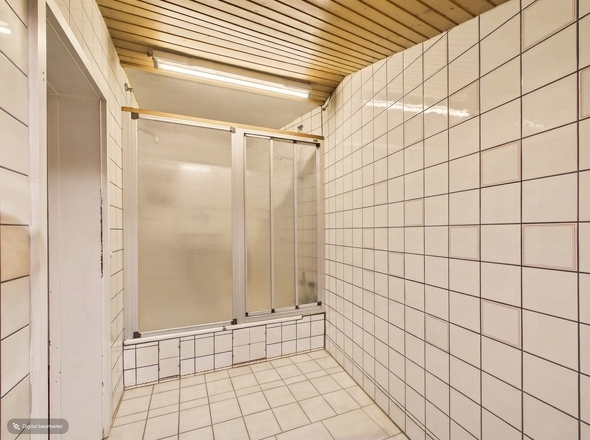 Dusche OG
