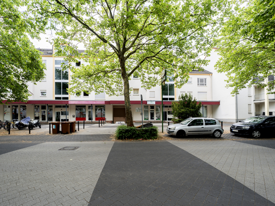 Straßenansicht