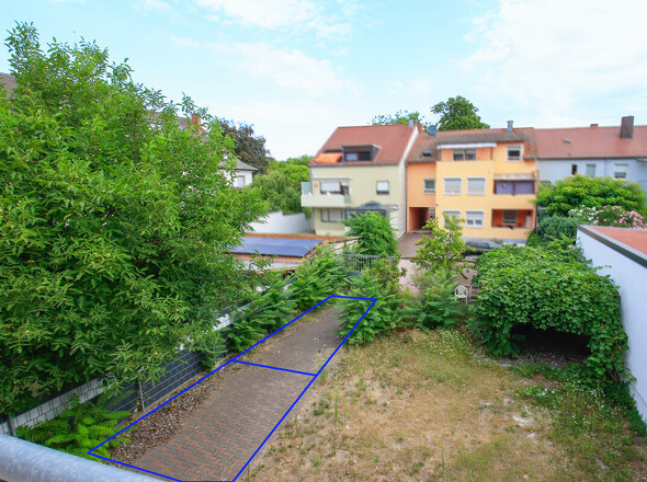 Garten und Stellplätze