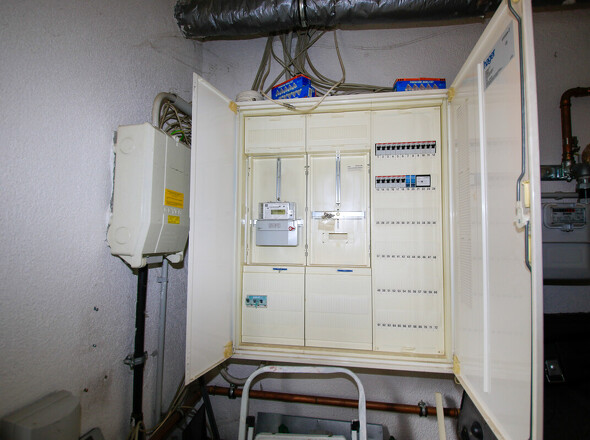 Elektro HV EG