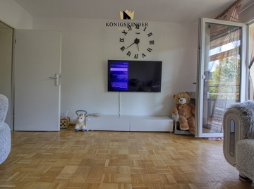 helles Wohnzimmer 