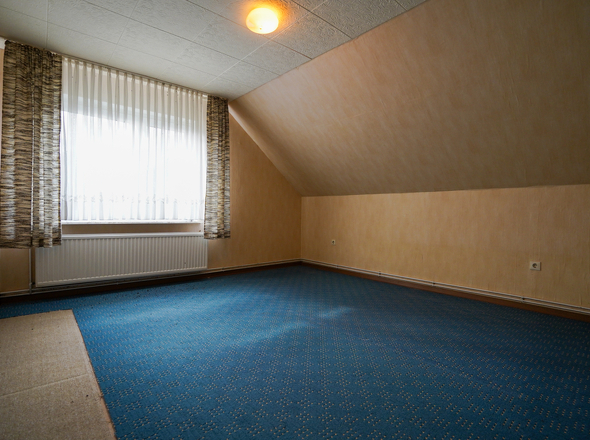 Schlafzimmer DG