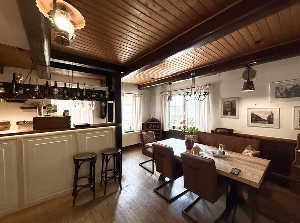 Esszimmer mit Theke