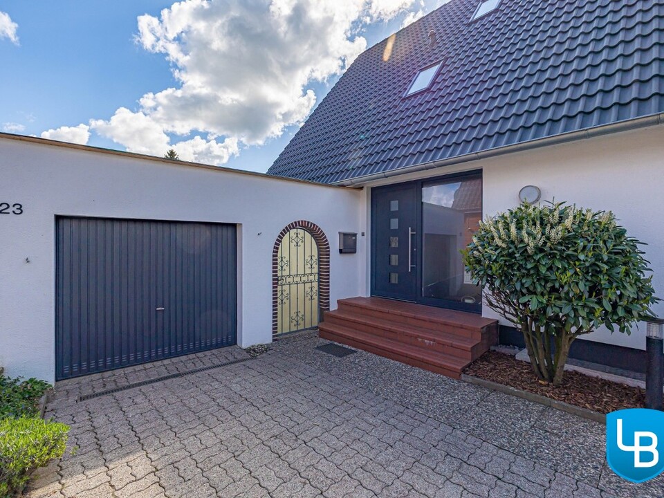 Garagenzufahrt nahe am Hauseingang