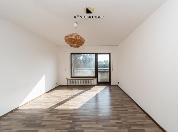 1. Obergeschoss - Schlafzimmer mit Zugang zum Süd-Ost-Balkon