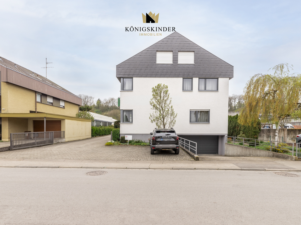 Straßenansicht