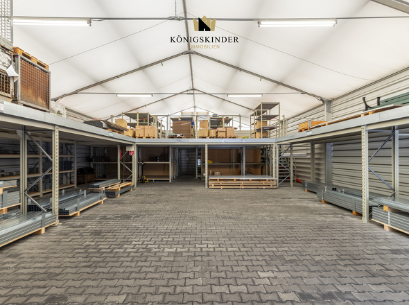 Leichtbauhalle innen