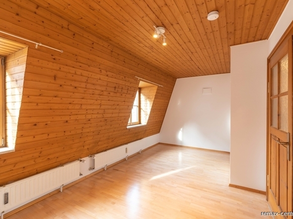 OG Schlafzimmer 1