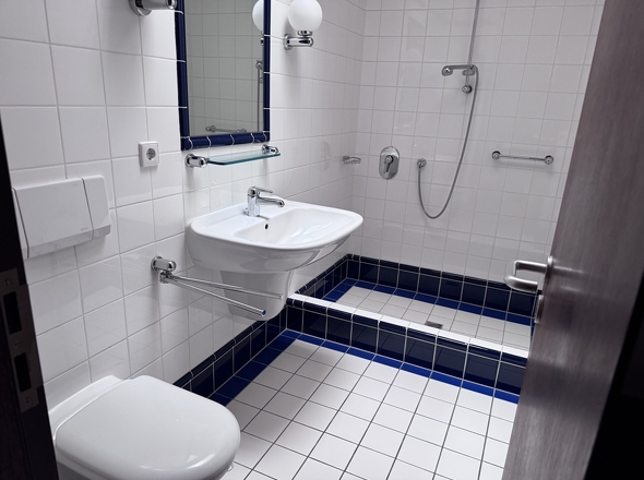 Badezimmer EG