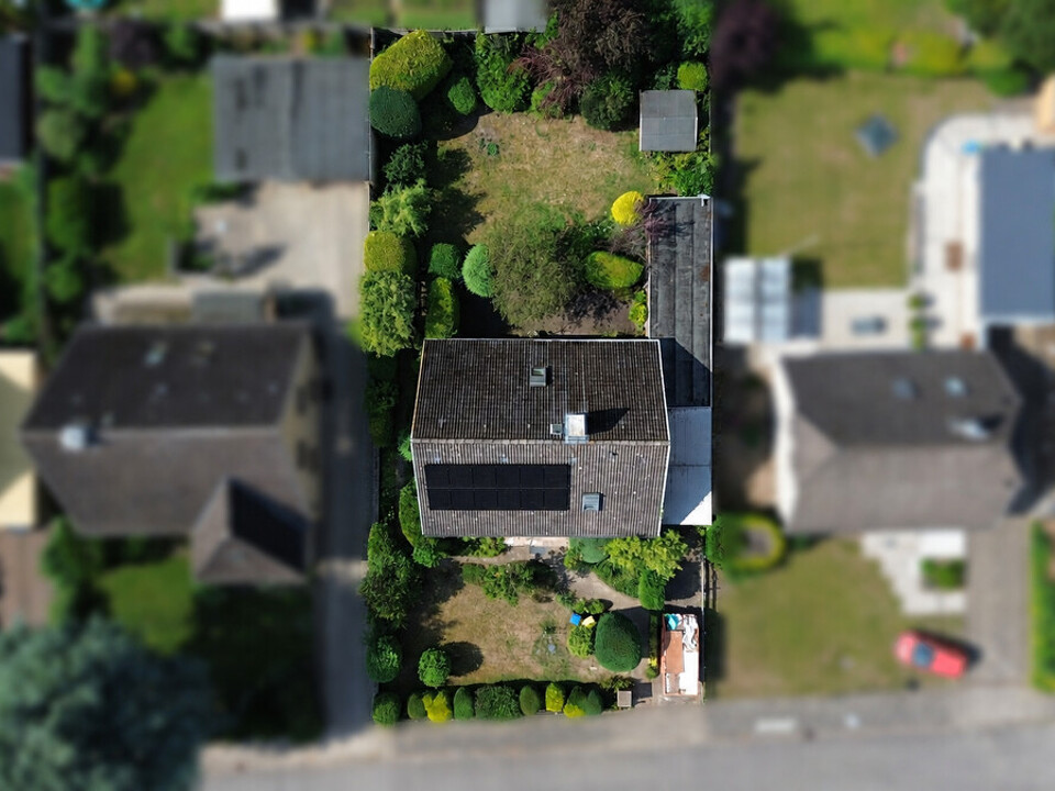 Grundstück und Haus