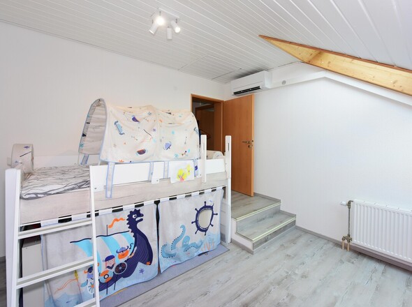 Schlafzimmer 3
