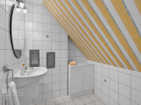 WC im Dachgeschoss