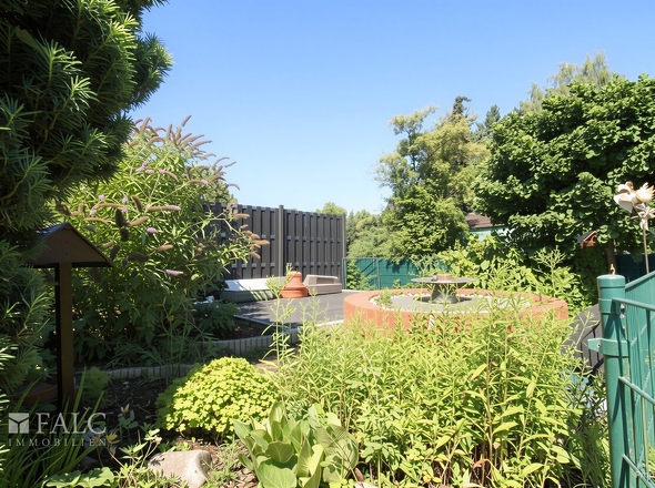 Terrasse im Garten 