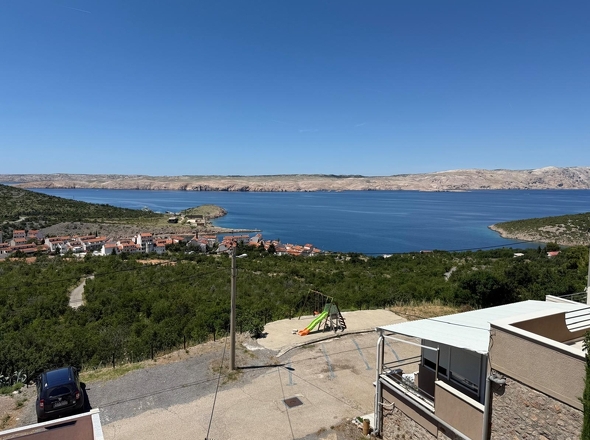 stinica-samostojeca-kuca-s-otvorenim-pogledom-na-more-i-garazom_20