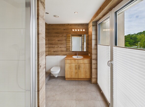 Badezimmer DG