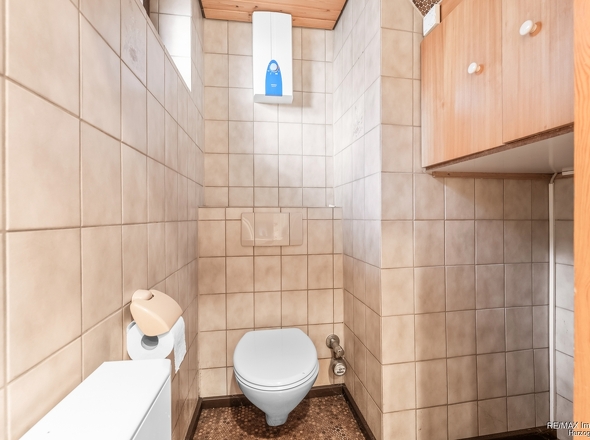WC ELW